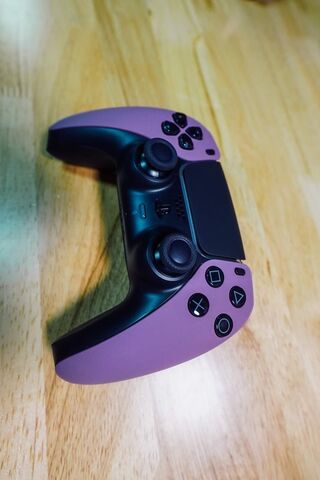 Stylish Gaming Vibes 🎮✨