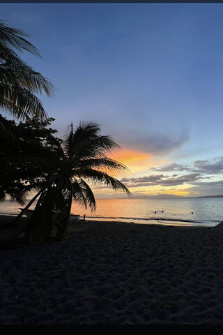 Serene Sunset at the Beach 🌅🏖️