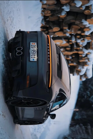 Sleek Winter Ride ❄️🚗