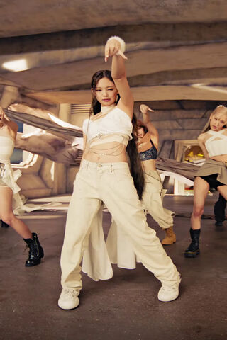 Fierce Moves in Pink Ve..