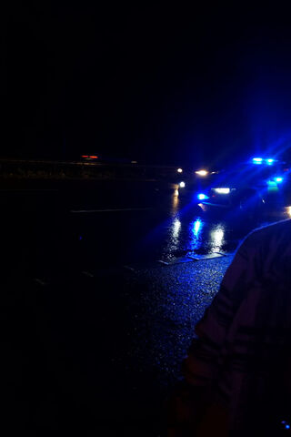 Nighttime Emergency Response 🚓🌧️