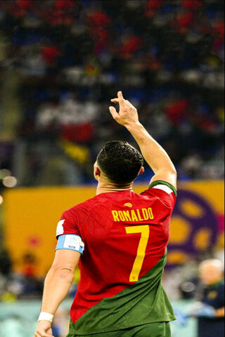 Cristiano Ronaldo Celeb..