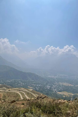 Breathtaking Mountain V..