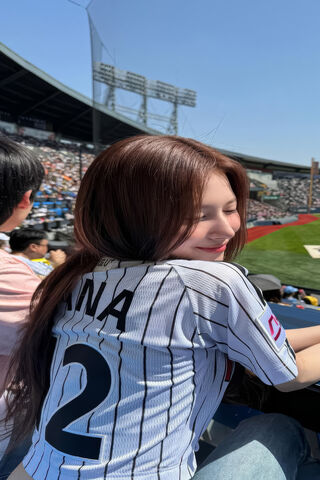 Sunny Day at the Game! ..