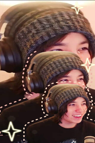 Cozy Gamer Vibes 🎧✨