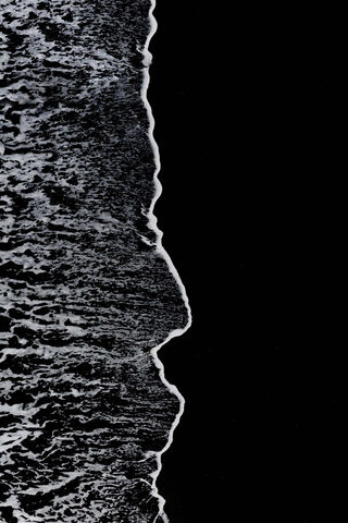 Ocean's Whisper: A Face..