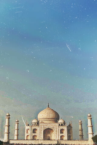 Majestic Taj Mahal Unde..