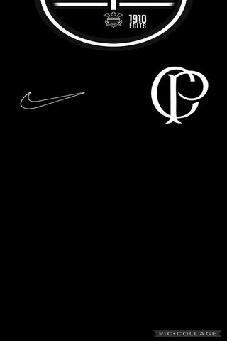 Sleek Black Sportswear Design 🖤⚽