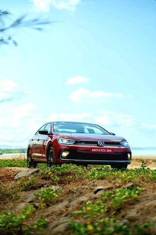 Stylish Adventure: The Volkswagen on the Coast 🌊🚗