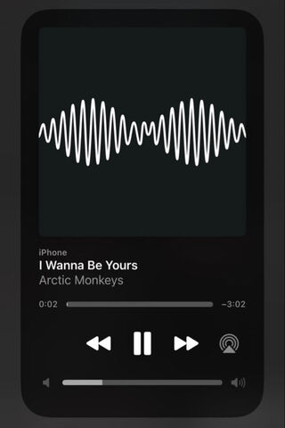 🎶 'I Wanna Be Yours' b..