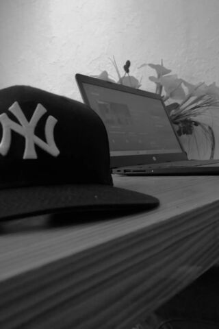 Chill Workspace Vibes �..