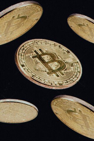 The Rise of Bitcoin 💰🚀