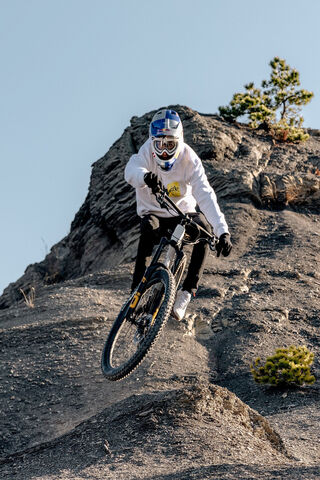 Epic Mountain Biking Adventure 🚵‍♂️🌄