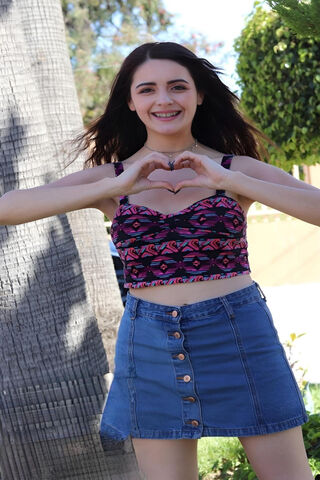 Heartfelt Vibes 💖