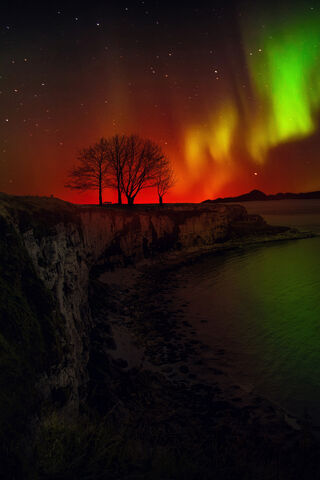 Enchanting Northern Lig..