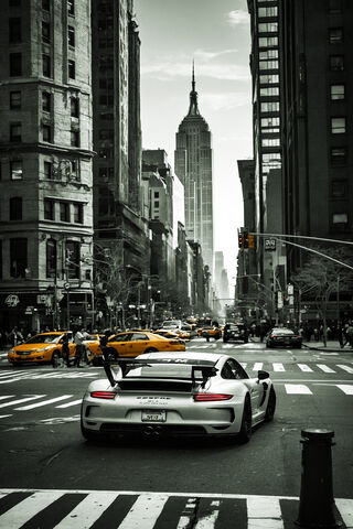 White Porsche Back911 Gt3 Rs In City