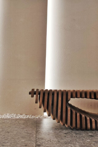 Modern Wooden Bench Des..