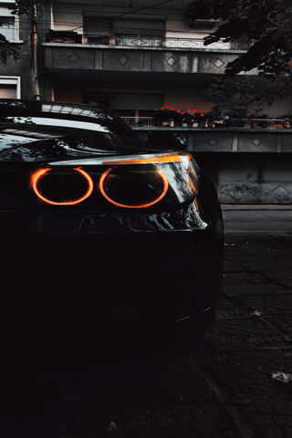 Nighttime Elegance: The Allure of a Black Car 🚗✨