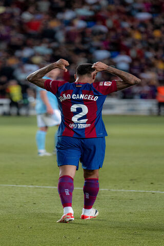 João Cancelo Celebrates on the Field 🎉⚽