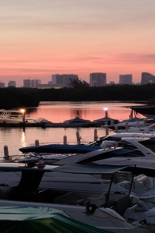 Sunset Serenity at Lagu..