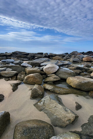Tranquil Rocky Shorelin..