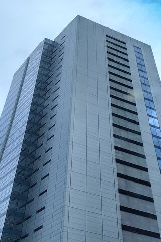 Modern Skyscraper Reaching for the Sky 🌆✨