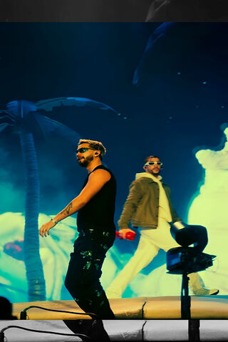 Epic Performance Under ..