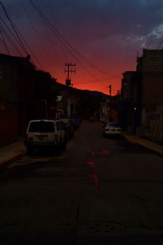 Atardecer En Calle
