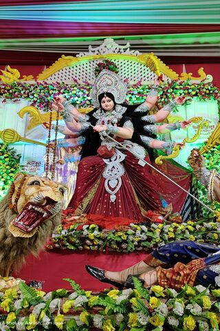 Divine Celebration: Durga Puja Festivities 🌺✨