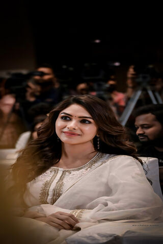 Graceful Presence at an Event