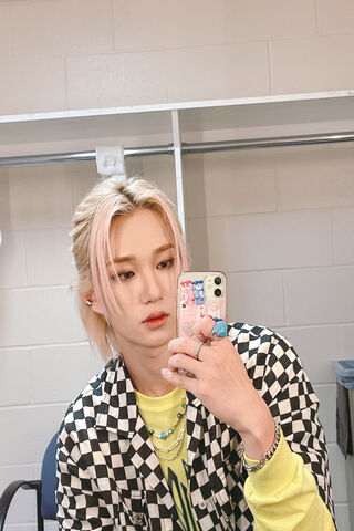 Stylish Selfie Vibes ✨