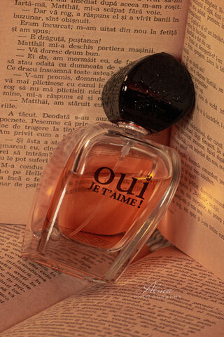 Captivating Essence of ..
