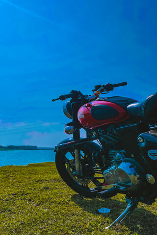 Timeless Ride: The Roya..