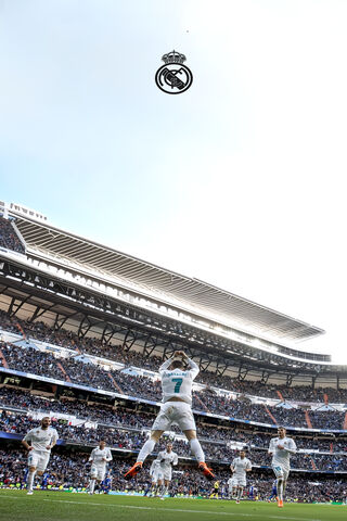 Epic Goal Celebration at the Bernabéu! ⚽🎉