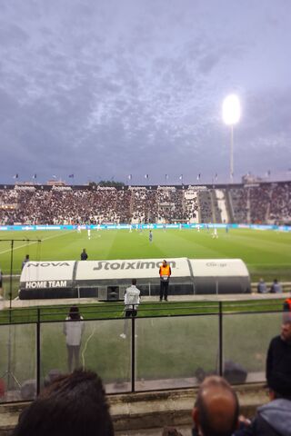 Thrilling Match Night U..