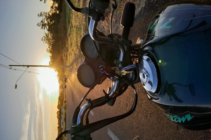 Titan 125 In Sunset