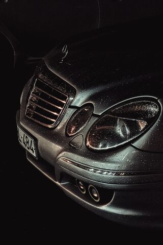 W211 In Dark Night