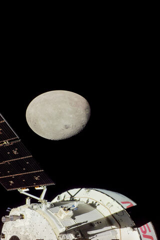 Artemis 1 Flyby Moon
