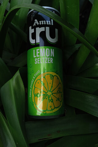 Refreshing Lemon Seltze..