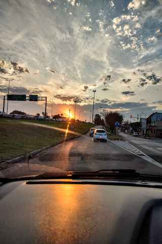 Sunset Drive 🌅🚗