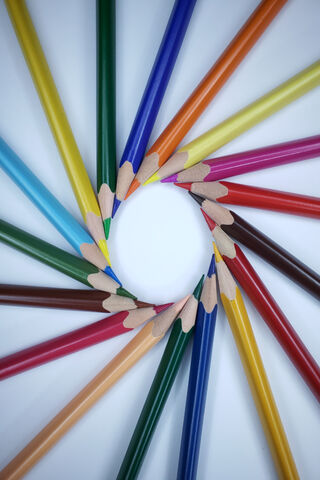 Colorful Pencil Circle ..