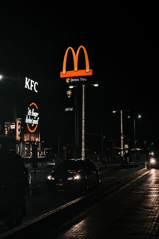 Late Night Fast Food Cr..