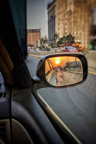 Sunset Reflections 🌇🚗