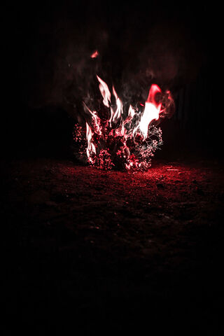 Dancing Flames: The Hea..