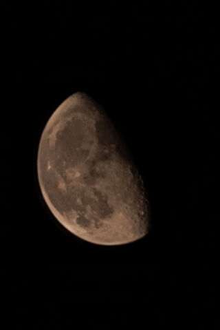 Glowing Crescent Moon 🌙✨