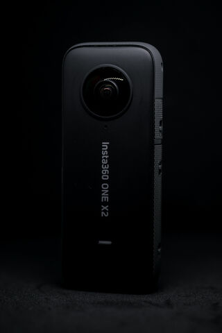 Capture Every Angle with the Insta360 ONE X2 📸✨