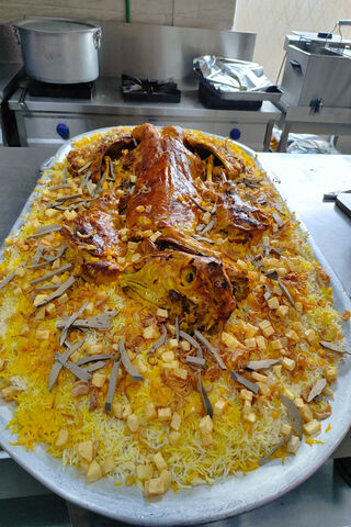 Feast Fit for a King! �..
