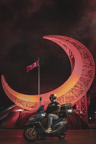 Night Ride Under the Crescent 🌙🛵