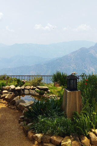 Serene Mountain Retreat..