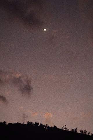 Serene Twilight 🌙✨